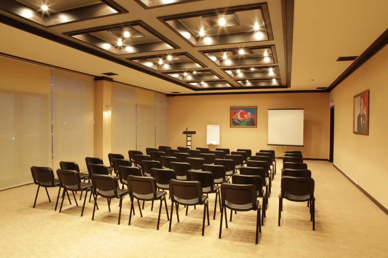 Отель Days Hotel By Wyndham Baku Баку-32