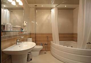 Отель Days Hotel By Wyndham Baku Баку Двухместный номер Делюкс с 1 кроватью-4